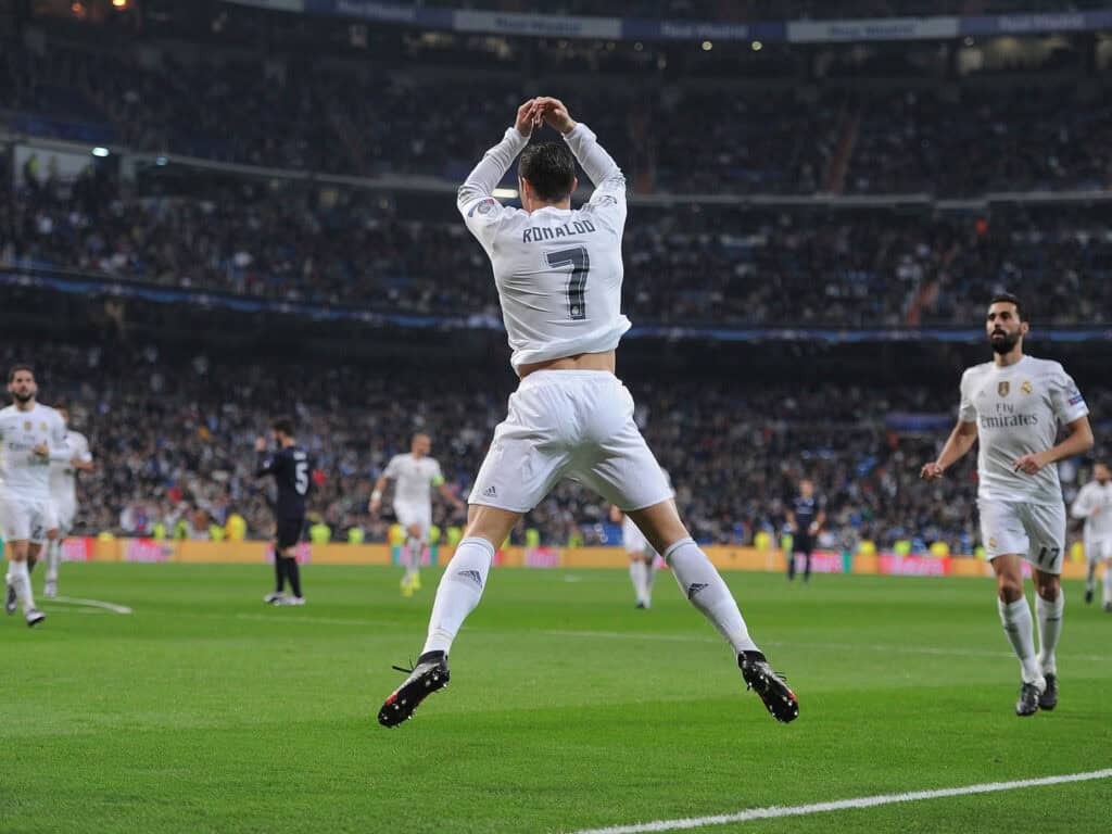 Cristiano Ronaldo: rekordları adi hala çevirən, illərlə elit qalan superulduz
