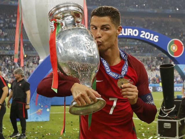 Cristiano Ronaldo: rekordları adi hala çevirən, illərlə elit qalan superulduz
