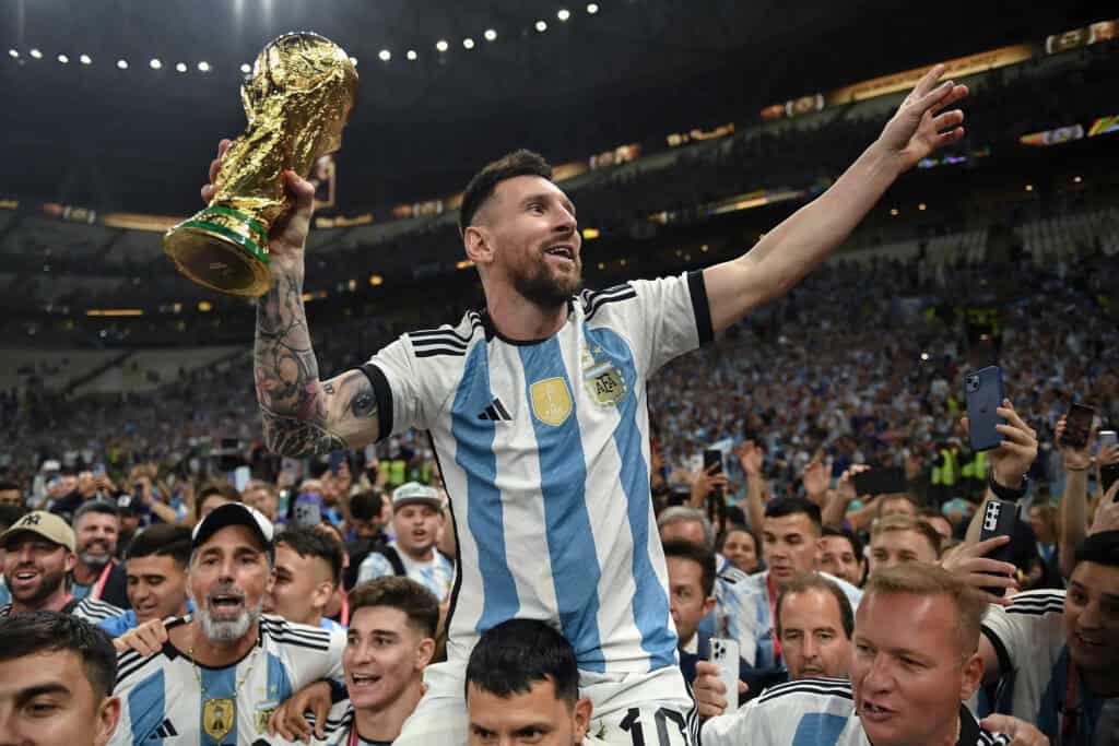 Lionel Messi: futbolu sənətə çevirən və oyunun ritmini özü yazan dahi