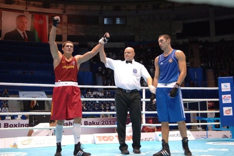 Oleksandr Usyk: texnika, intizam və iki divizionda mübahisəsiz zirvə
