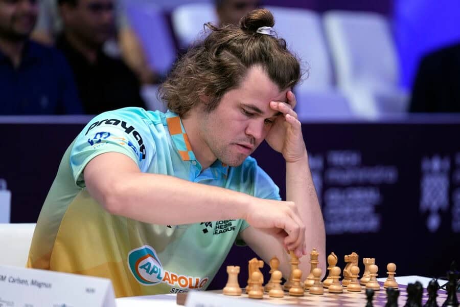 Magnus Carlsen: şahmatı sadə göstərən, amma hamıdan dərin oynayan dahi
