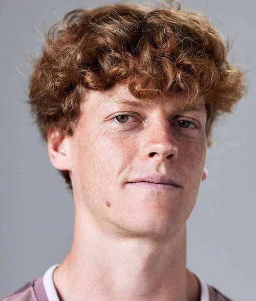 Jannik Sinner: sakit görünən, amma oyunu tam nəzarətdə saxlayan çempion