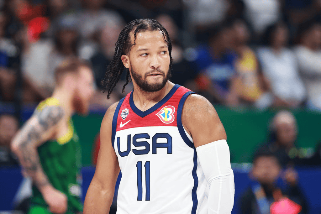 Jalen Brunson: “Knicks”i yenidən zirvəyə çıxaran lider və final qəhrəmanı 6 Jalen Brunson: “Knicks”i yenidən zirvəyə çıxaran lider və final qəhrəmanı